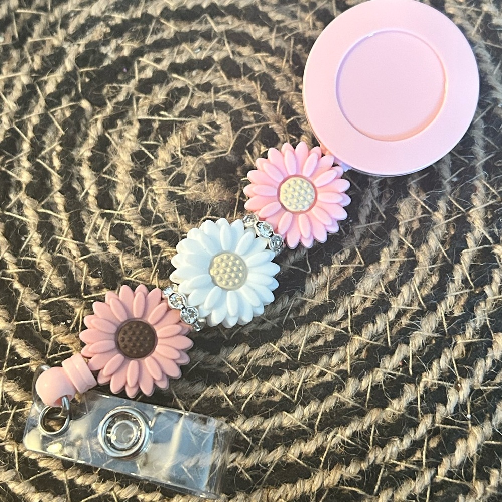 Sunflower 🌻 Badge Reel
